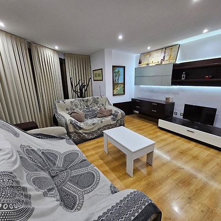 Piso Centrico Elche Apartment Bagian luar foto