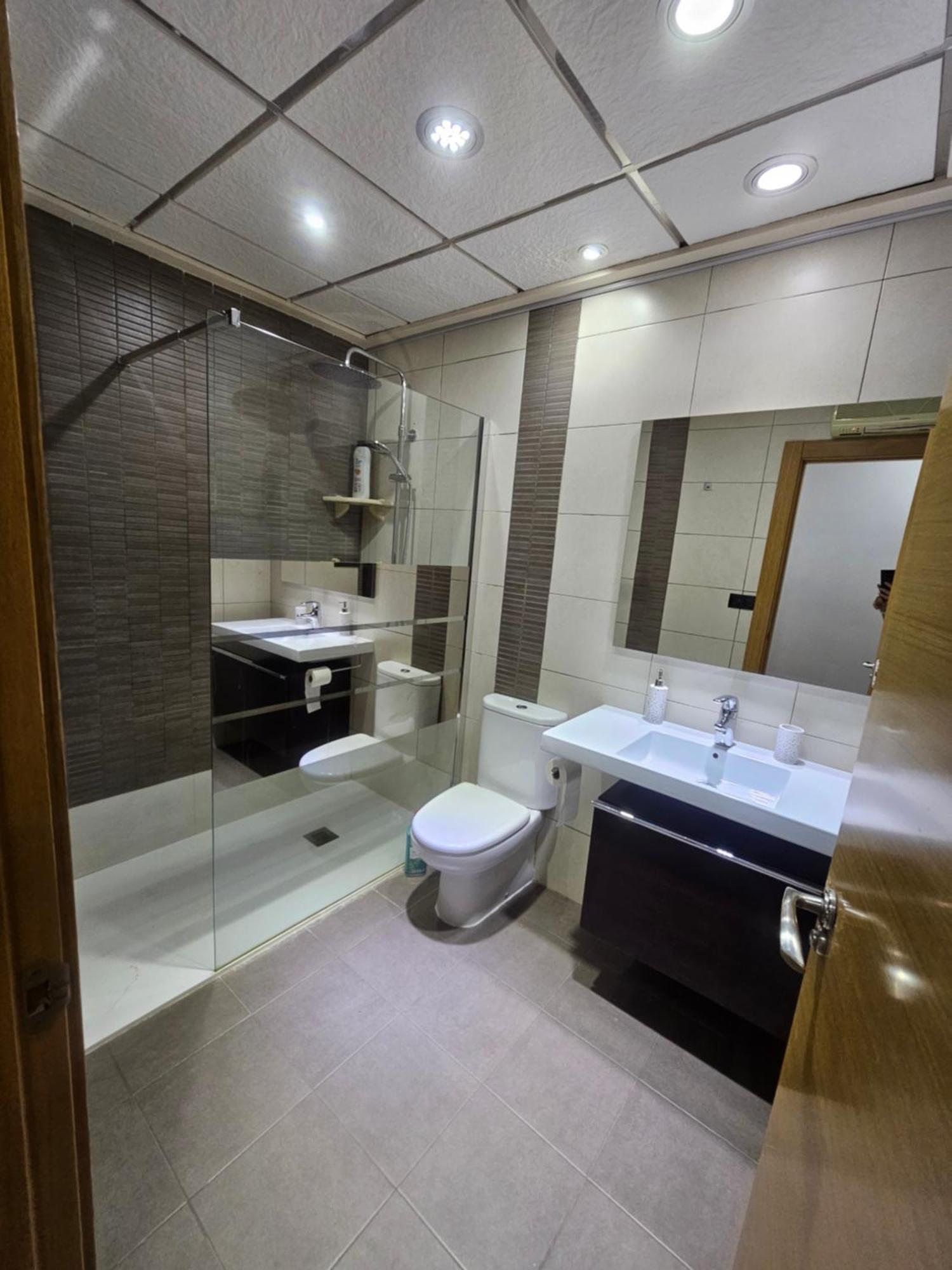 Piso Centrico Elche Apartment Bagian luar foto